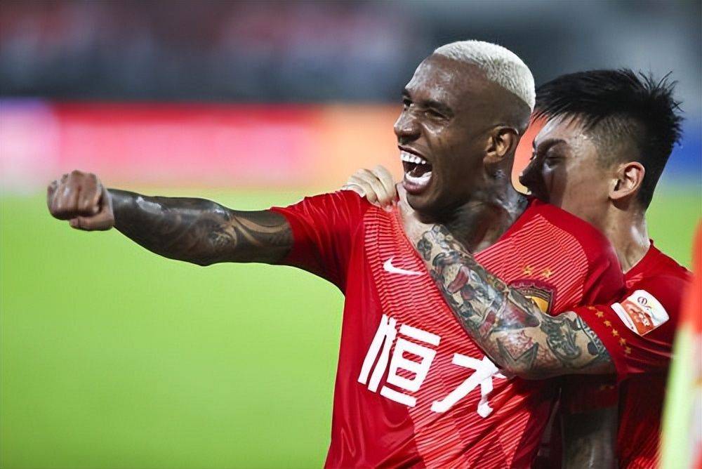 九游官网入口地址-中超集结日走向成谜,罗马单刀错失,质疑声仍在,临场指挥获称赞的简单介绍