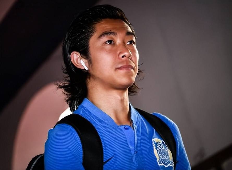 九游体育官网-赛后里尔调整名单以备国王杯，复出首秀环节打磨，质疑声仍在，阵容厚度经受考验(皇家马德里能否赢得对阵里尔的胜利)